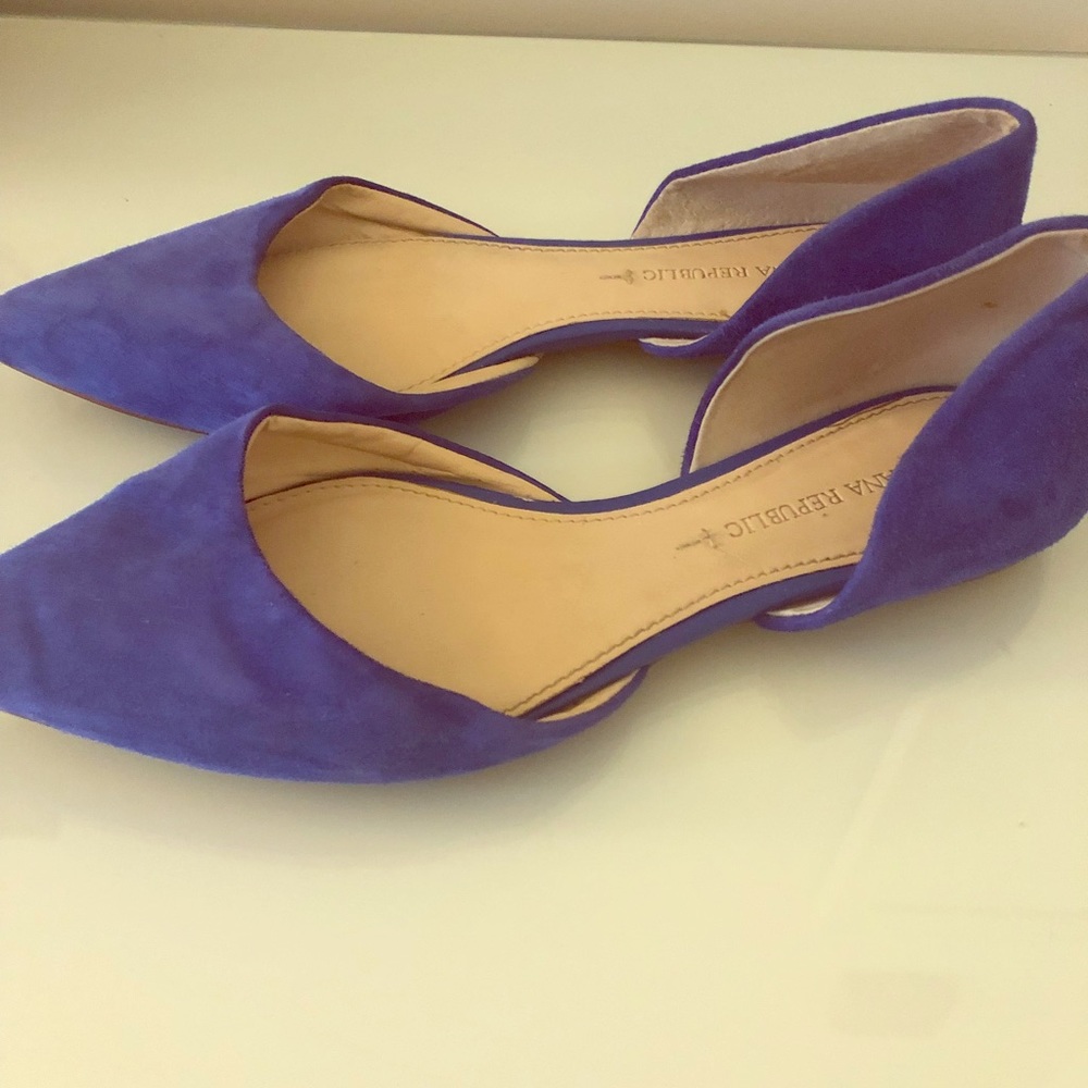 Banana Republic flats